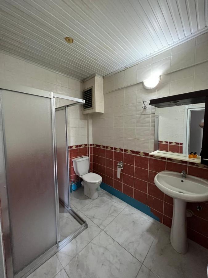 Life Inn Hotel Истанбул Екстериор снимка