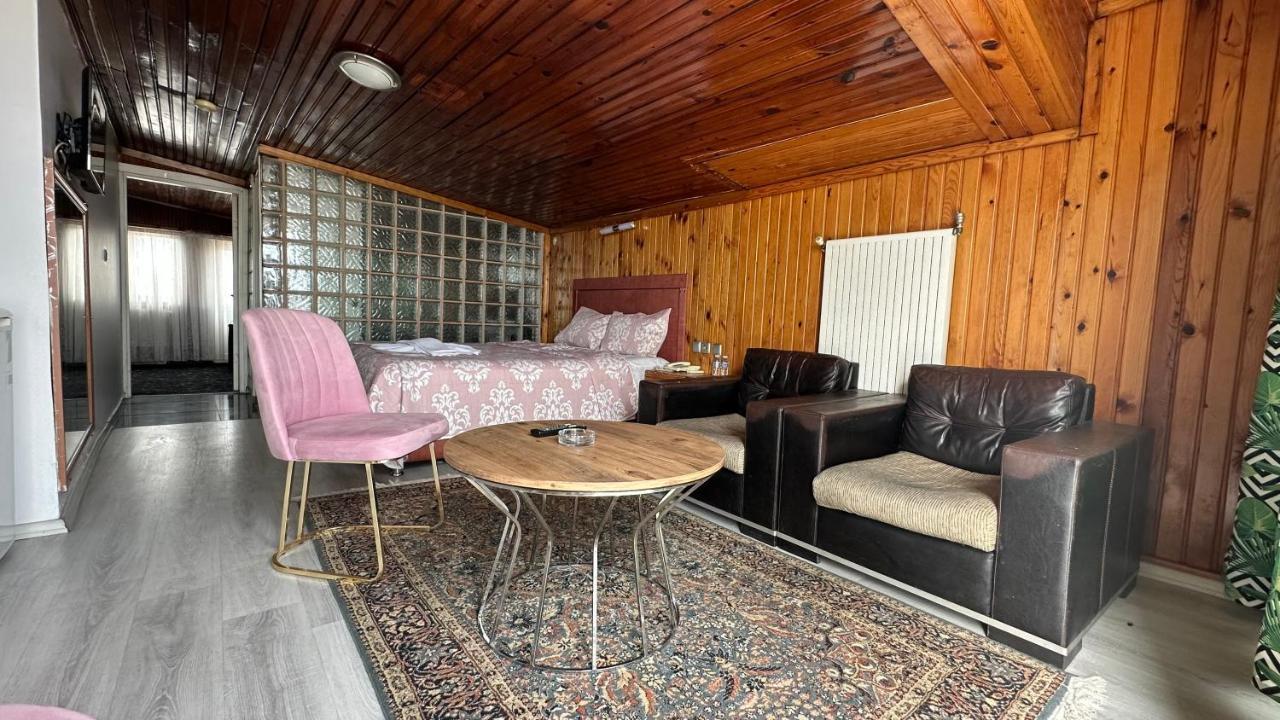 Life Inn Hotel Истанбул Екстериор снимка