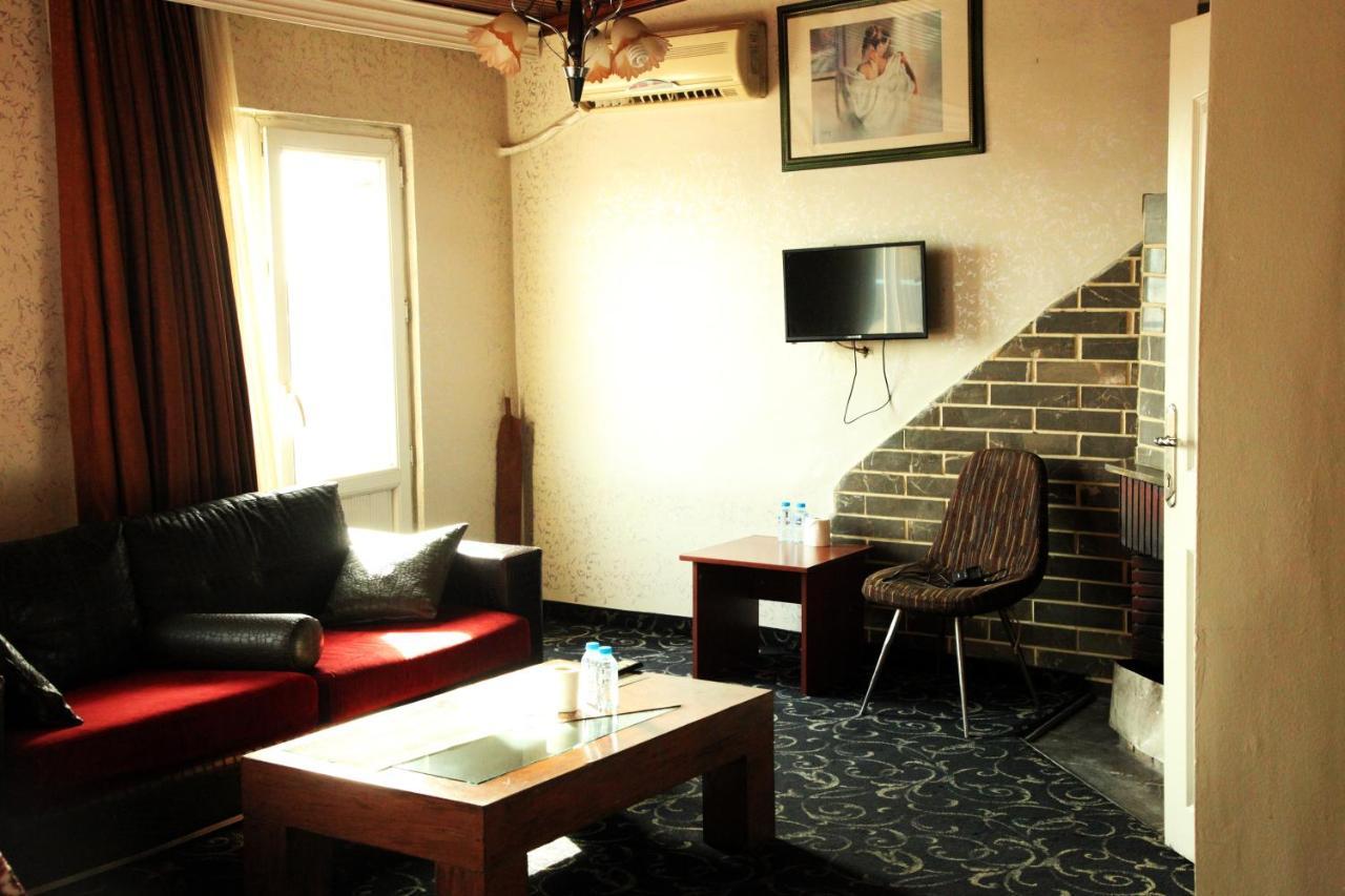 Life Inn Hotel Истанбул Екстериор снимка